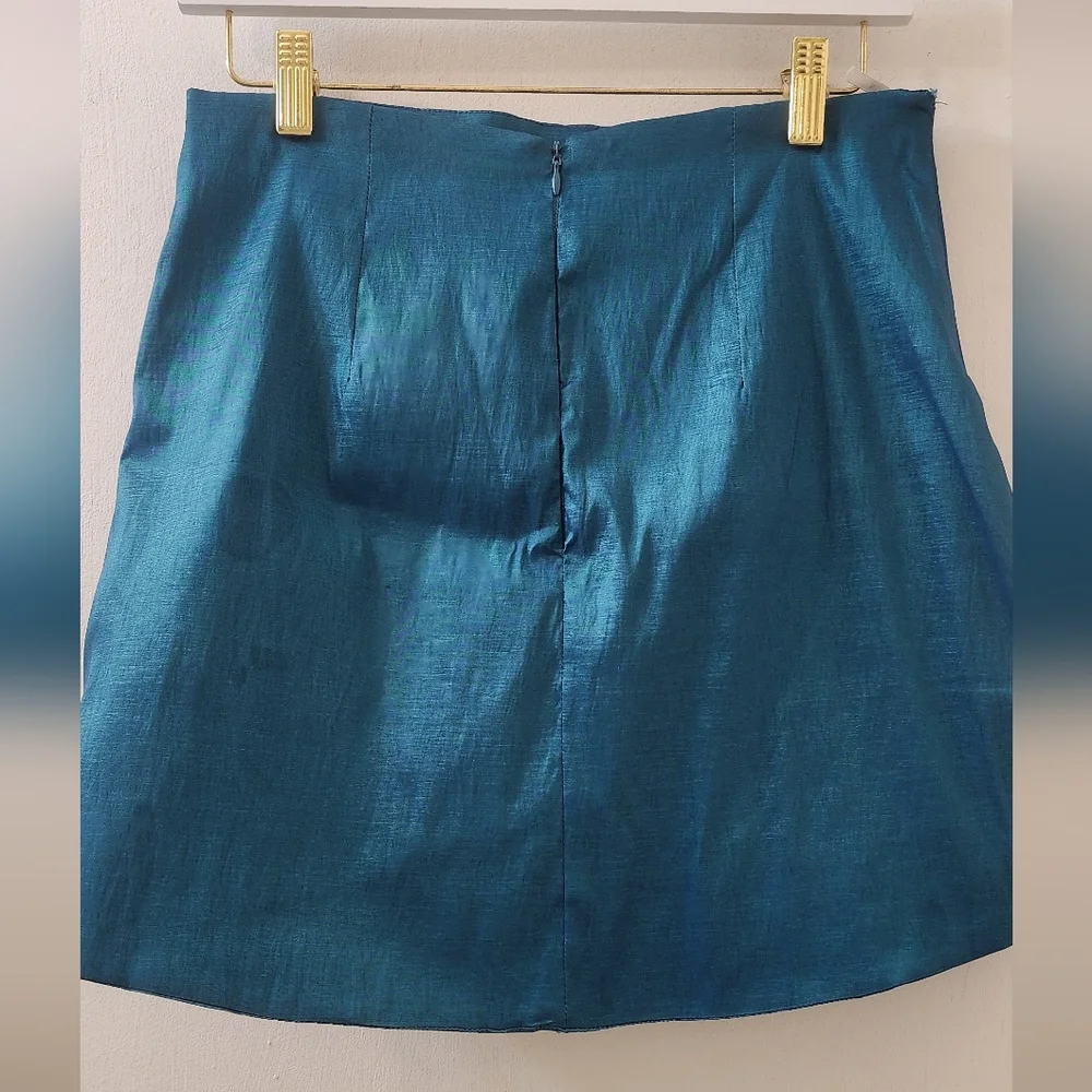 Paola‎ Rendon Elegant Teal Skirt Set, Size Medium.